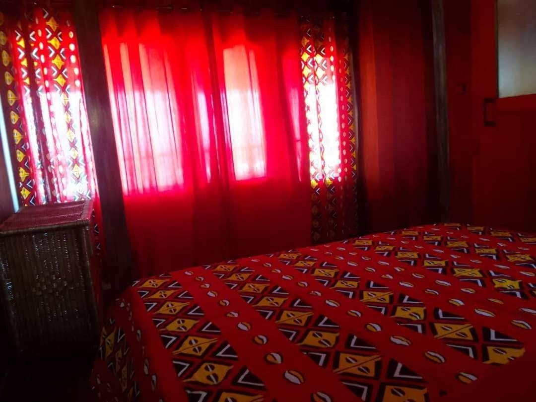 Case De Robinson Lomé Dış mekan fotoğraf